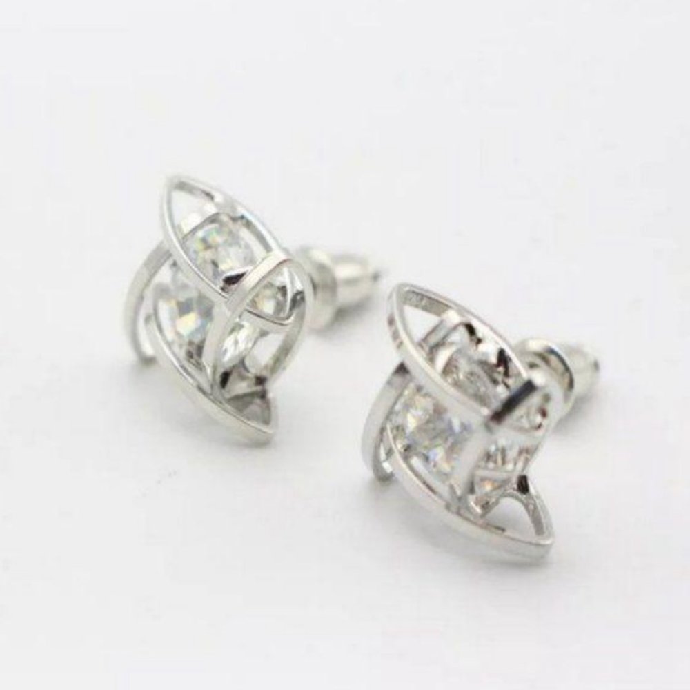 NEW Silver Solitaire Diamond 3D Caged Studs - Picture 6 of 9